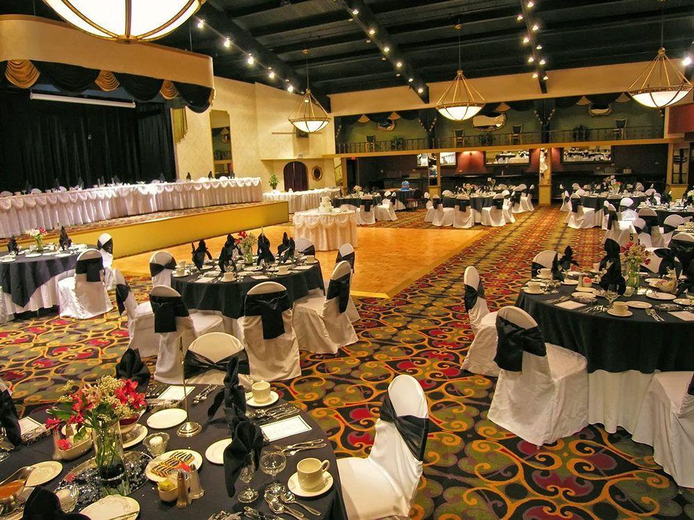 Pheasant Run Resort Сент-Чарлз Екстер'єр фото