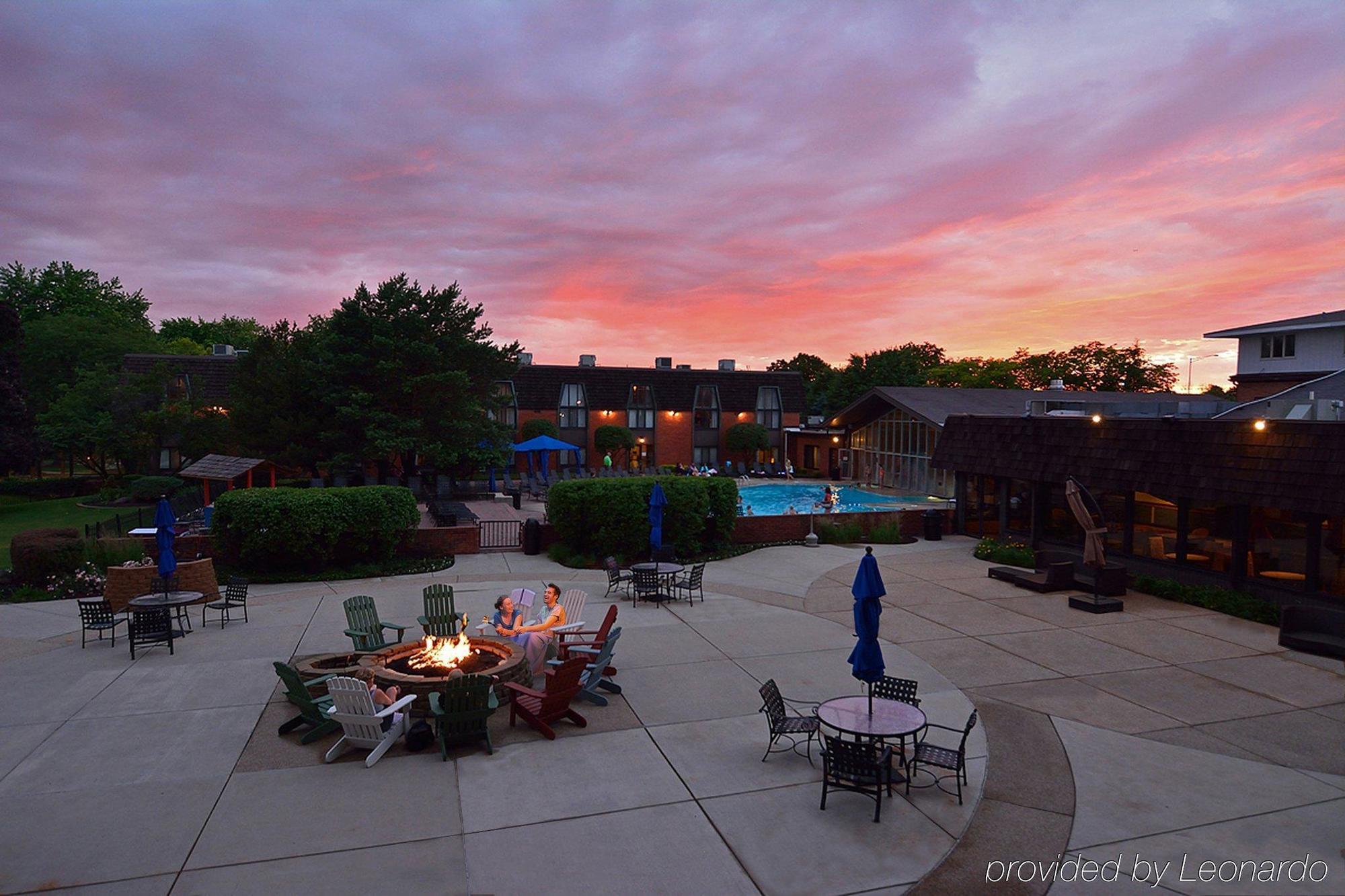 Pheasant Run Resort Сент-Чарлз Екстер'єр фото