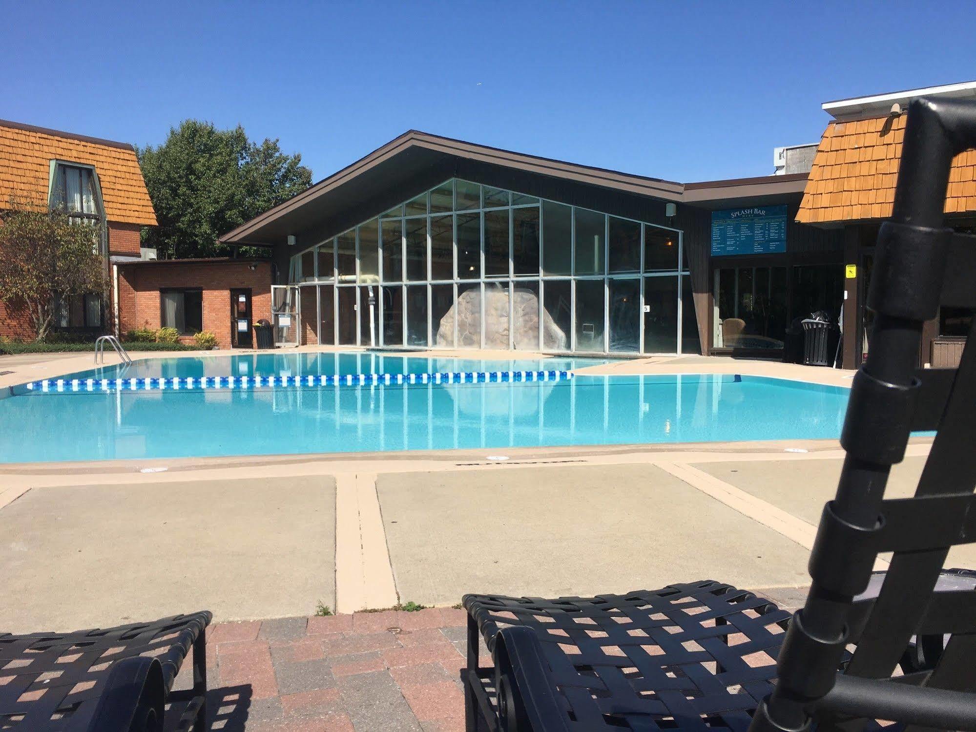 Pheasant Run Resort Сент-Чарлз Екстер'єр фото